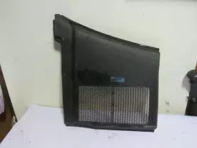 Audi 8e1 819 447a 07 A4 Quattro Turbo Cabin Air Filter Cover Right Passenger