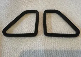 78810441a Ducati 748 916 996 998 Air Filter Intake Plastic Runner Gaskets Rubber Oem