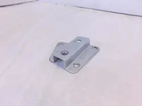 29393-08 Harley-davidson Dyna Street Bob Air Intake Cleaner Filter Bracket