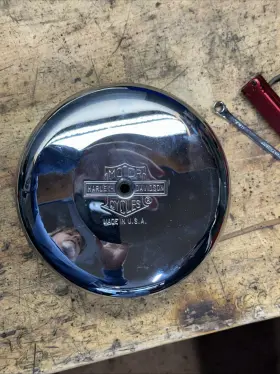 34-0743 Harley-davidson Chrome 7 Inch Round Air Cleaner Cover Fits
