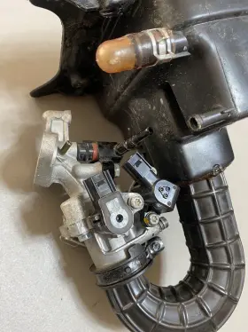 17225-kyk-d10 Honda Air Filter Assembly 2019 Crf110f With Throttle Body Injector Intake