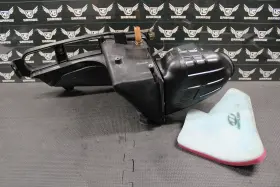 17225-mbn-670 Honda 2000 00-06 Xr650r Oem Air Cleaner Airbox Filter Box Intake Boot Tube