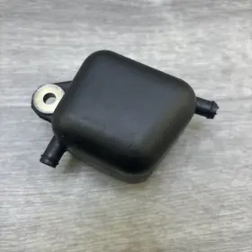 17551-460-670 Honda 1980 1981 1982 Cb650 A Air Filter Box Airbox Storage Tank Breather