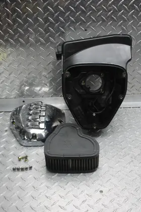 2206721 Honda 2005 Vtx1300s Air Cleaner Filter Box