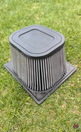 E-0776 K&n Replacement Air Filter 03-09 Dodge Ram 2500/3500 5.9l L6 Diesel Used