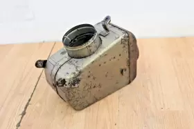 5km-8472c-10-00 Kawasaki 1974 F7 Enduro Air Box