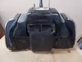 13700-45010-000 Suzuki 1978-79 Gs850 Gs 750 Ec Air-box Oem#13700-45010-000/13700-45011 019