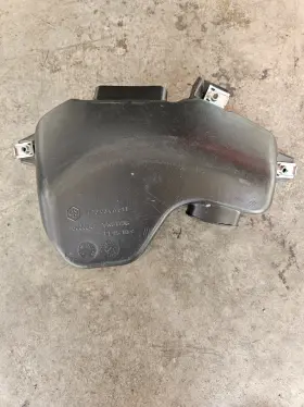 1a007261 Vespa 17-19 Piaggio Sprint 150 Air Filter Assembly Airbox