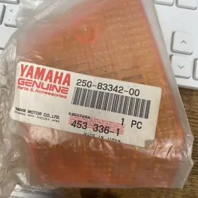 25g-83342-00-00 Yamaha 25g833420000 Lens Flasher R.h. New Genuine Oem Part