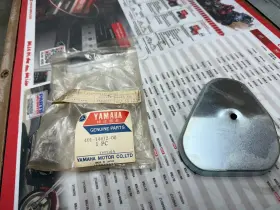 401-14412-00-00 Yamaha Nos 1974 Yz 125 Air Filter Case Cap 1 Pt#401-14412-00-00