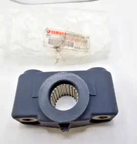 69j-44551-00-8d Yamaha Housing Lower Mount Rubber Fits Motors Outboard