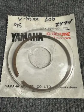 8ca-11603-00 Yamaha 8ca116030000 Nos Genuine V-max Piston Ring Set Std