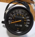 1979 Yamaha XS400 Nos Speedometer Assembly Oem 2L0-83570-A0-00 (YA/B6) New. Price: $250.00.