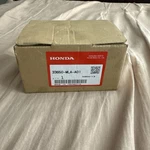 Honda Oem Turn Signal Unit, .rr New. Price: $75.00.