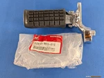 Nos Honda CB650SC Nighthawk 83-85 Step Assy.,l.main 50640-ME5-010 Genuine Oem New. Price: $139.98.