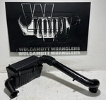 4.0 6CYL Jeep Tj Wrangler Cleaner Filter Box & Hose Assembly W/ Inlet Tube Oem Used. Price: $191.10.